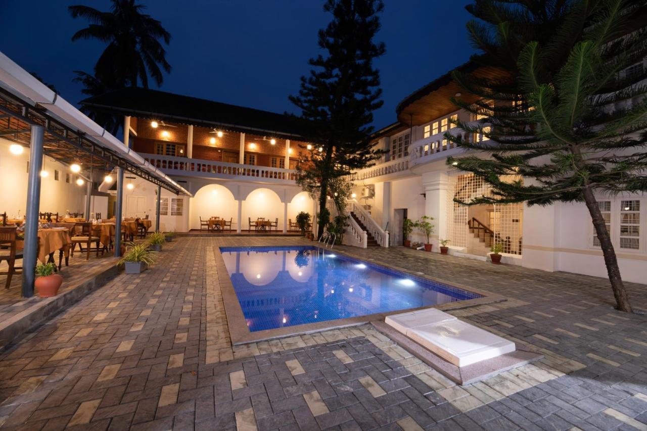 Dutch Bungalow Kochi Buitenkant foto