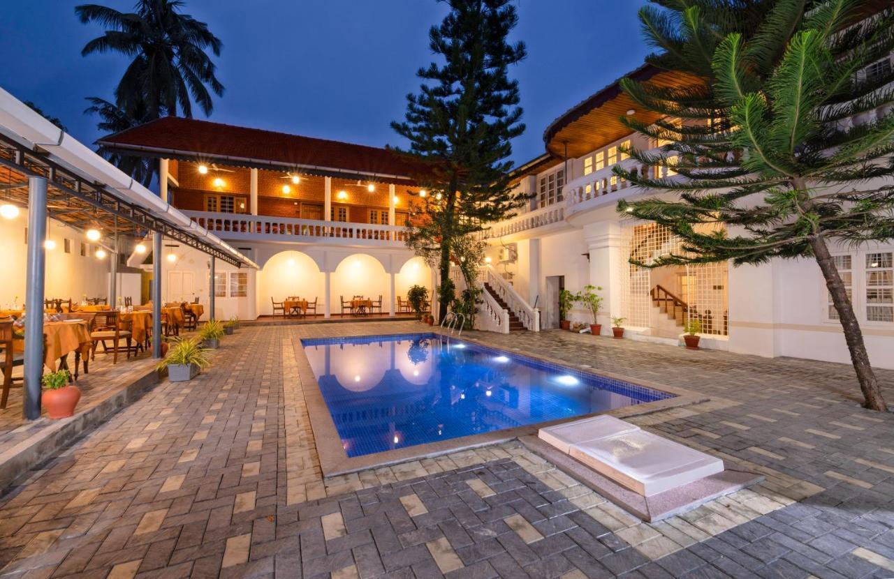 Dutch Bungalow Kochi Buitenkant foto