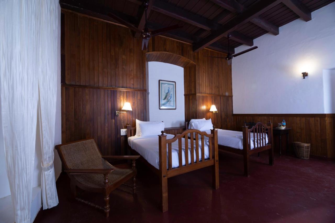 Dutch Bungalow Kochi Buitenkant foto