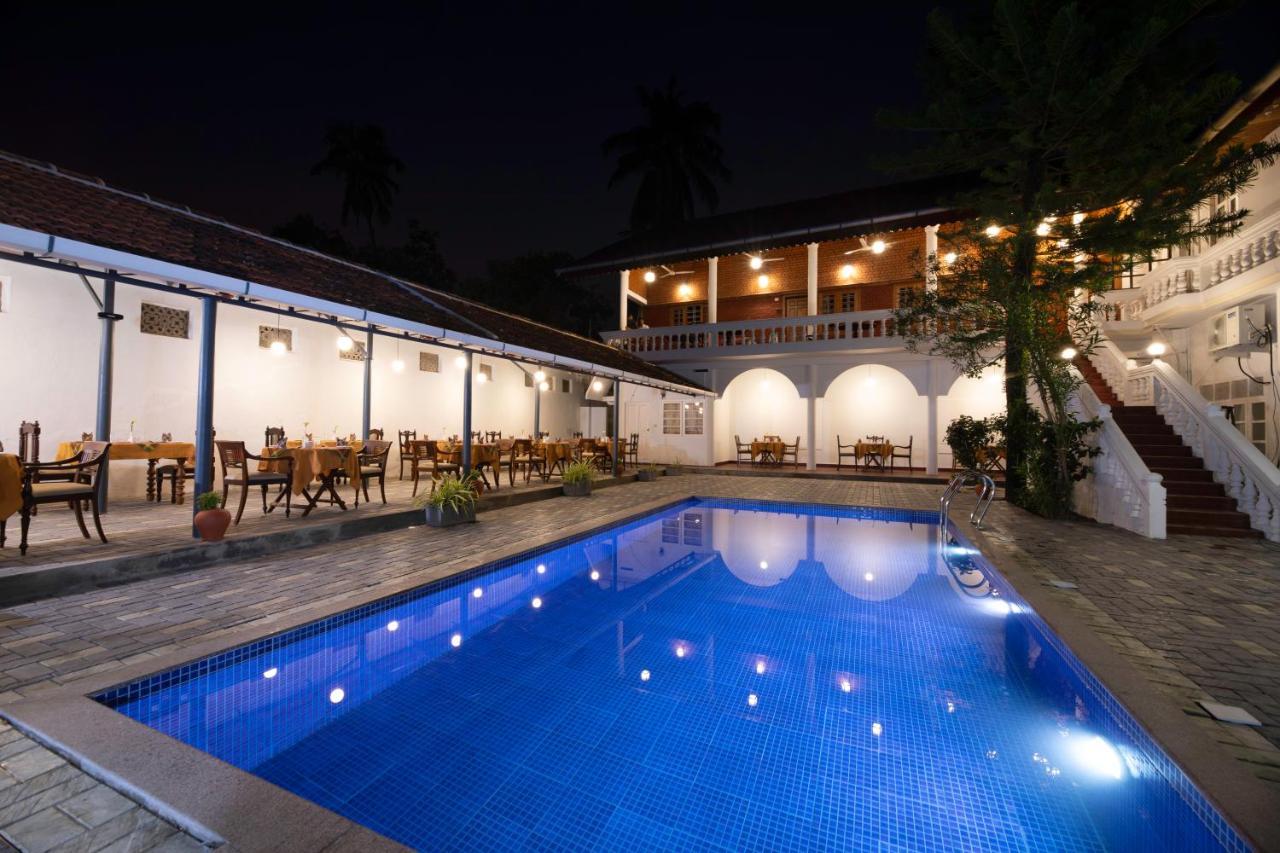Dutch Bungalow Kochi Buitenkant foto