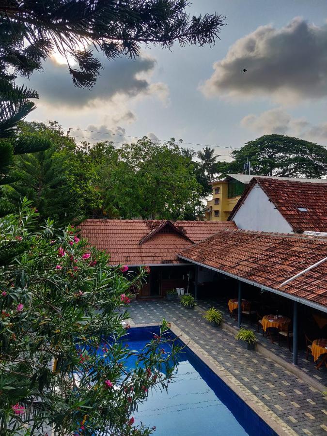 Dutch Bungalow Kochi Buitenkant foto