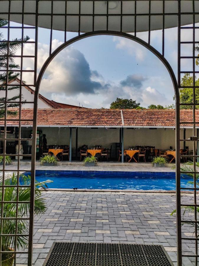 Dutch Bungalow Kochi Buitenkant foto